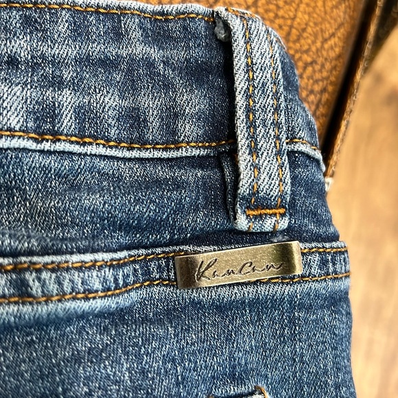 Like New Kancan LA Stone Washed Distressed Styled Holes Stretch Jeans 98% Cotton - Picture 6 of 8